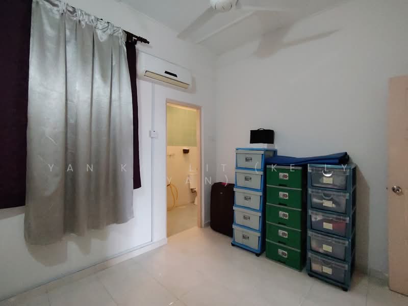 Terraced House for Sale in Bandar Mahkota Cheras (Cheras) - Yan Kai Lit (Kelly Yan) - Bedroom 2 - PropertyGuru.com.my