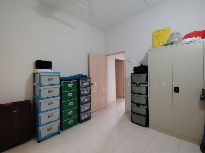 Terraced House for Sale in Bandar Mahkota Cheras (Cheras) - Yan Kai Lit (Kelly Yan) - Bedroom 2 - PropertyGuru.com.my