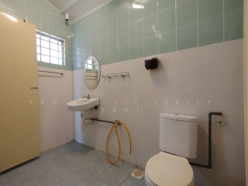 Terraced House for Sale in Bandar Mahkota Cheras (Cheras) - Yan Kai Lit (Kelly Yan) - 2nd Bathroom - PropertyGuru.com.my