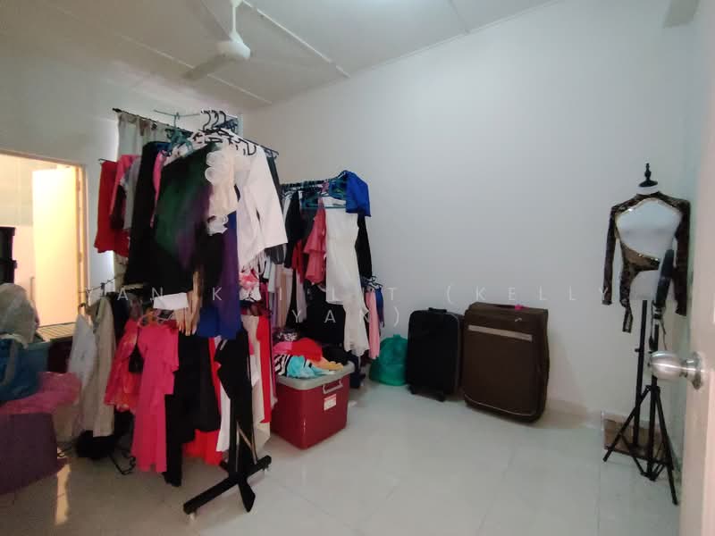 Terraced House for Sale in Bandar Mahkota Cheras (Cheras) - Yan Kai Lit (Kelly Yan) - Bedroom 3 - PropertyGuru.com.my