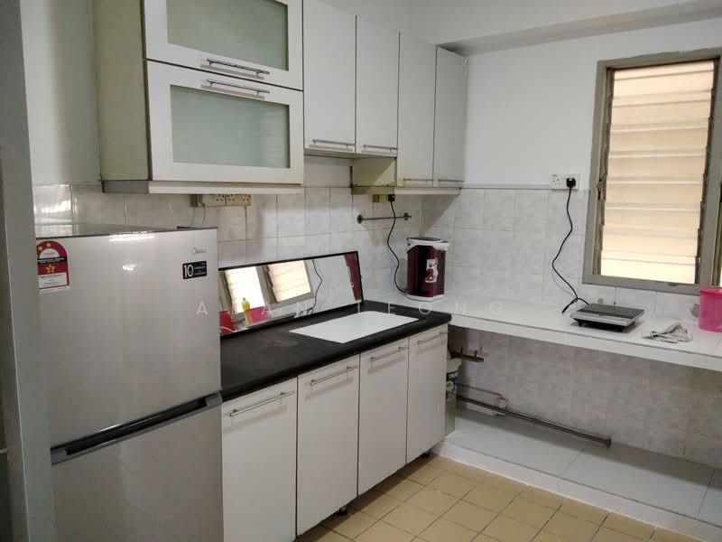 Apartment for Rent at Sri Raya Apartments - ALAN LEONG - Kitchen - PropertyGuru.com.my