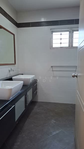 Bukit Jelutong untuk Untuk Dijual - RM 980,000, Mac 2026 - Bathroom - PropertyGuru.com.my