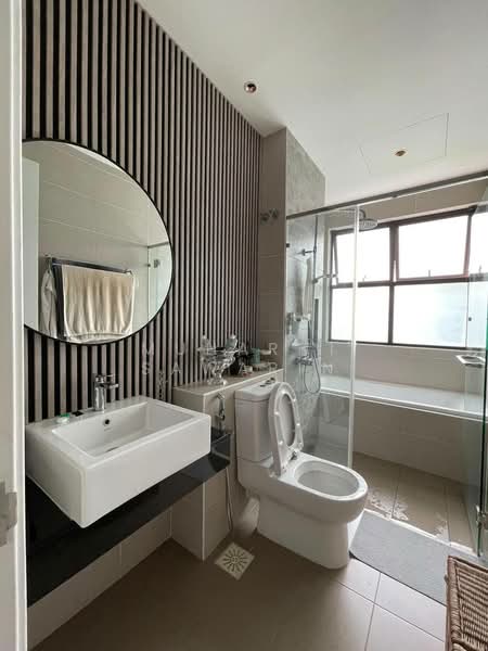 Condominium for Sale at Isle of Kamares - muharni sawarin - Bathroom - PropertyGuru.com.my