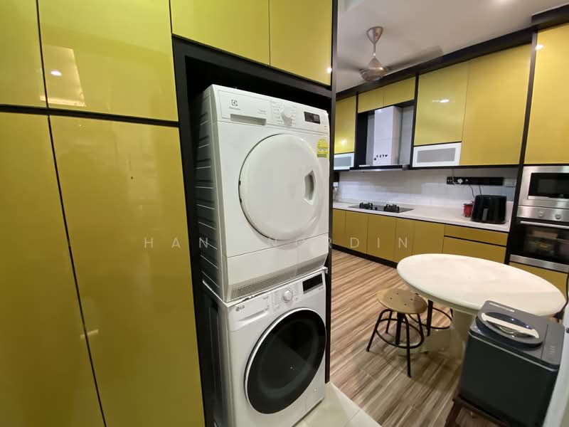 Rumah Berkembar untuk Dijual di Dengkil (Selangor) - Hani Nordin - Kitchen - PropertyGuru.com.my