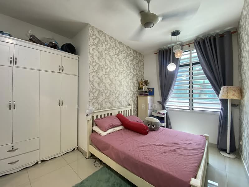 Rumah Berkembar untuk Dijual di Dengkil (Selangor) - Hani Nordin - Bedroom - PropertyGuru.com.my