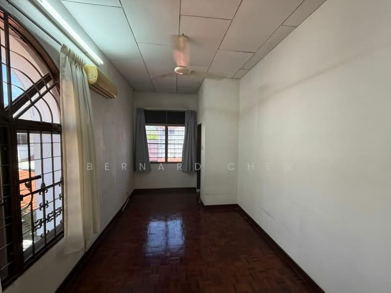 Semi-Detached House for Sale in Sungai Nibong (Bayan Lepas) - Bernard Chew - Interior - PropertyGuru.com.my