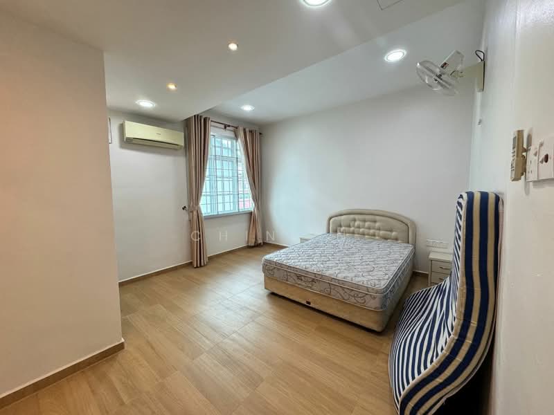 Taman Semabok Perdana untuk Untuk Dijual - RM 1,050,000, Feb 2026 - Bedroom - PropertyGuru.com.my