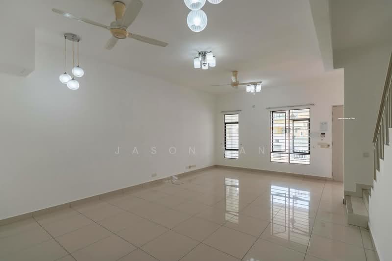2-storey Terraced House for Rent in Shah Alam (Selangor) - Jason Tan - Living Room - PropertyGuru.com.my