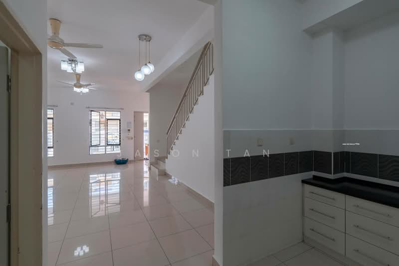 2-storey Terraced House for Rent in Shah Alam (Selangor) - Jason Tan - Living Room - PropertyGuru.com.my