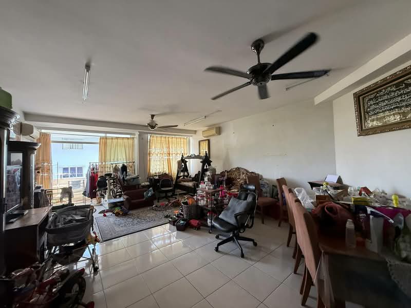 Condominium for Sale at Sri Impian Condominium - M.J Zairin - Living Room - PropertyGuru.com.my