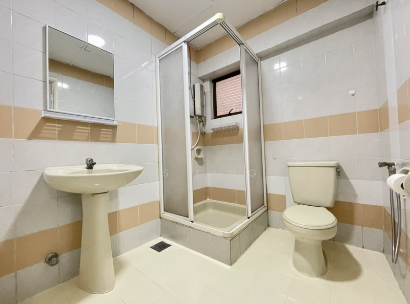 Condominium for Sale at Villa Puteri - Ms Ling - Bathroom - PropertyGuru.com.my