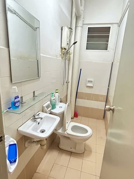 Residensi Laguna (Sunway Belvedere) untuk Untuk Disewa - RM 700 /bulan, Feb 2026 - Bathroom - PropertyGuru.com.my