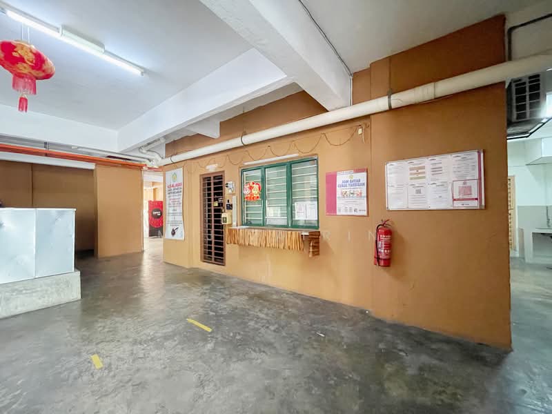 Pangsapuri Permai Puteri untuk Untuk Dijual - RM 300,000, Feb 2026 - Entrance - PropertyGuru.com.my