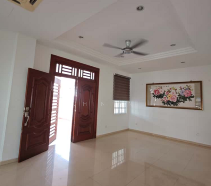 Semi-Detached House for Sale in Taman Kasturi (Melaka City) - CHIN FN - Entrance - PropertyGuru.com.my