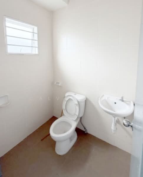 2-storey Terraced House for Rent in Taman Universiti (Bangi) - Calvin Kok - Bathroom - PropertyGuru.com.my