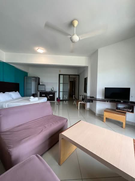 Apartment for Sale at Marina Cove Resort - Kanen Subramaniam - Living Room - PropertyGuru.com.my