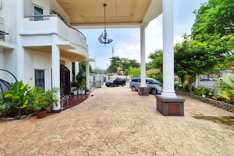 Semi-Detached House for Sale in Taman Tun Dr Ismail (Kuala Lumpur) - Reena Sarif - Exterior - PropertyGuru.com.my