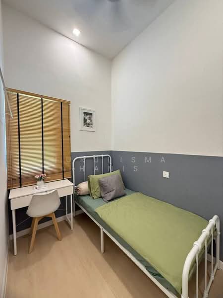 1-storey Terraced House for Sale in Manjung (Perak) - NURULISMA HANIS - Bedroom - PropertyGuru.com.my