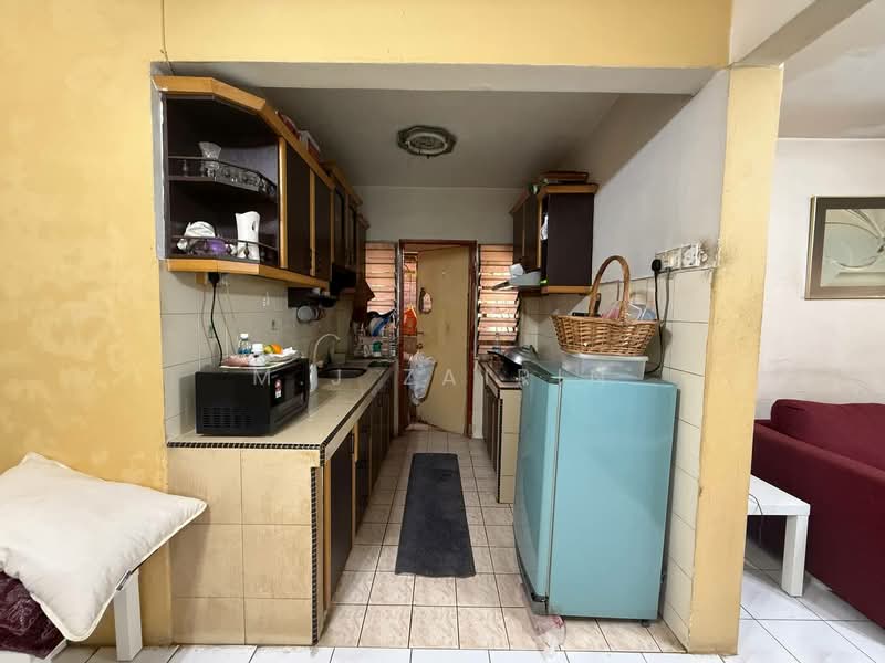 saujana apartment untuk Untuk Dijual - RM 230,000, Feb 2026 - Kitchen - PropertyGuru.com.my