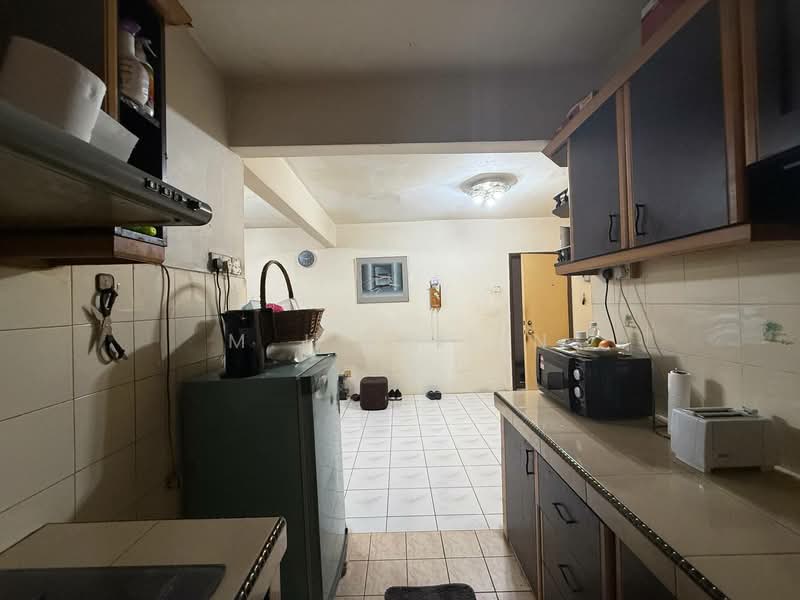 saujana apartment untuk Untuk Dijual - RM 230,000, Feb 2026 - Kitchen - PropertyGuru.com.my