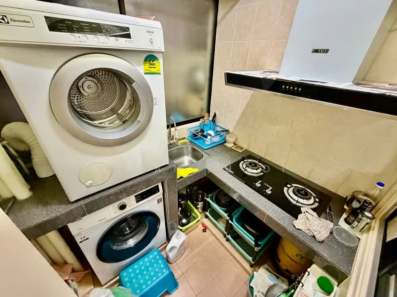 Condominium for Sale at Bayu Tasik 2 - AIMAN ZUHDI - Kitchen - PropertyGuru.com.my