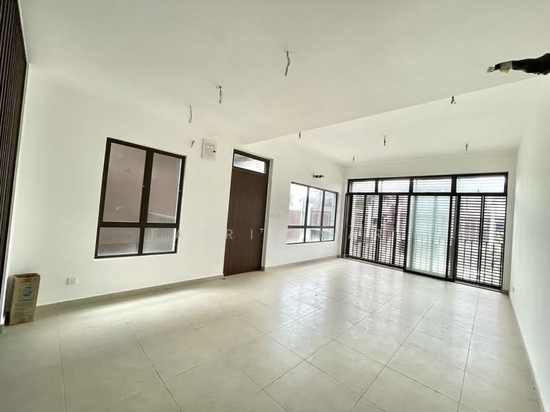 Terraced House for Sale in Cyberjaya (Selangor) - Fazri Omar - Living Room - PropertyGuru.com.my