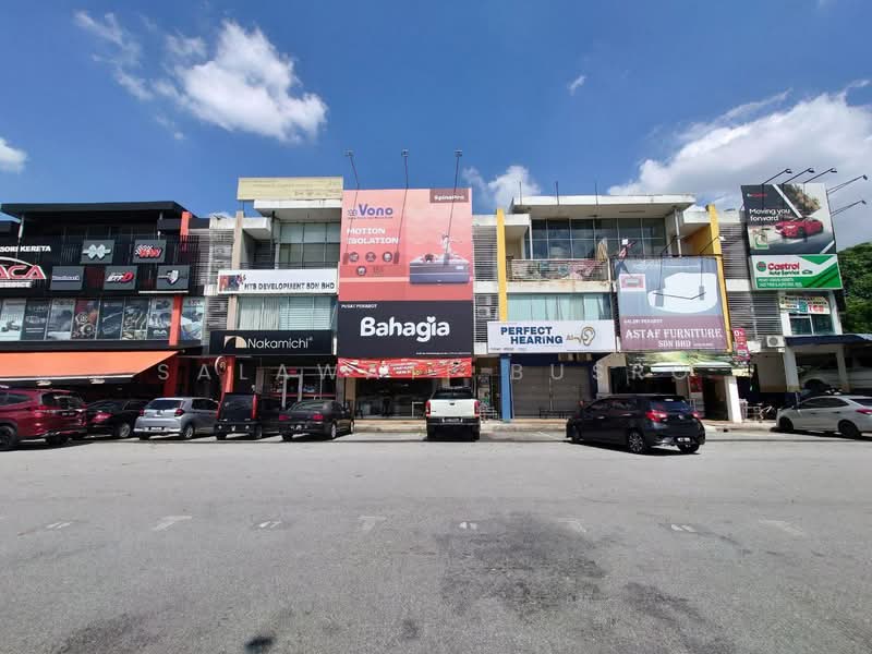 3-Storey Shoplot Seksyen 20 Shah Alam untuk Untuk Dijual - RM 1,750,000, Mac 2026 - Exterior - PropertyGuru.com.my