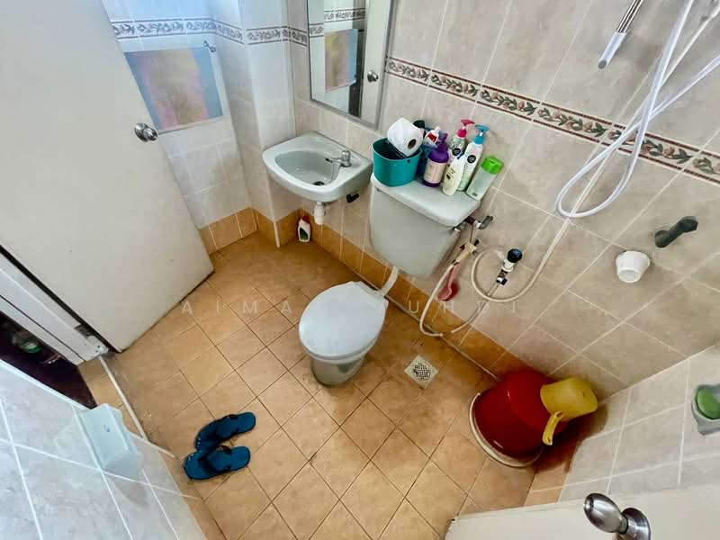 2-storey Terraced House for Sale in Usj 11 (Subang Jaya) - AIMAN ZUHDI - Bathroom - PropertyGuru.com.my