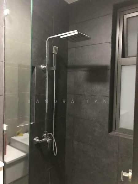 Service Residence for Sale at Setia Sky 88 - Sandra Tan - Bathroom - PropertyGuru.com.my