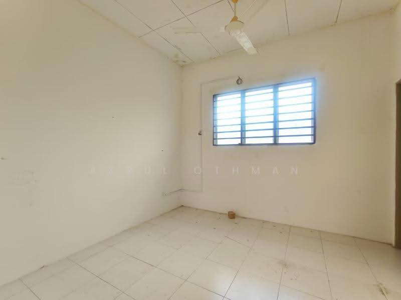 2-storey Terraced House for Sale in Taman Jasper Jaya (Seremban) - Azrul Othman - Interior - PropertyGuru.com.my