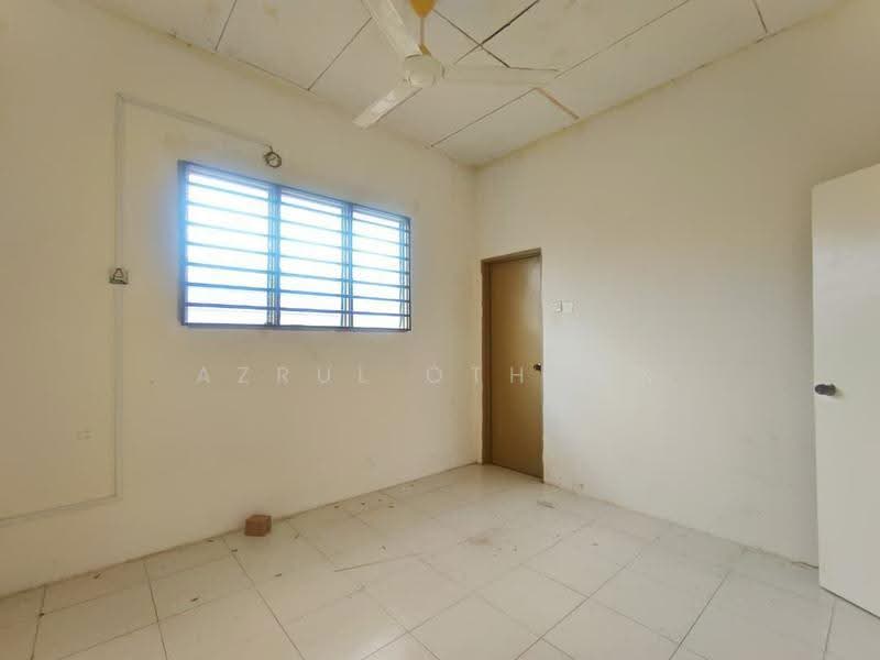 2-storey Terraced House for Sale in Taman Jasper Jaya (Seremban) - Azrul Othman - Interior - PropertyGuru.com.my