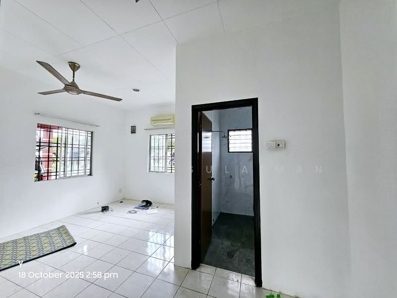 Bungalow for Sale in Kota Perdana (Seri Kembangan) - Yasmin Sulaiman - PropertyGuru.com.my