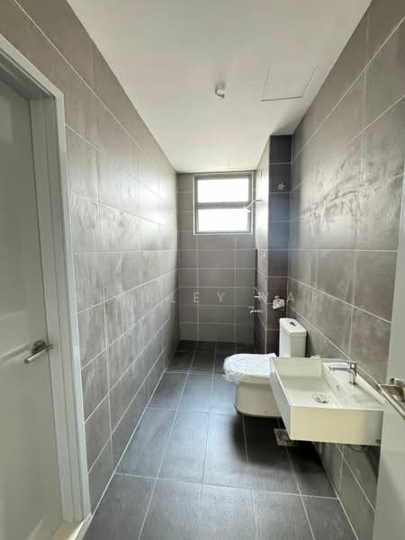 Cluster House for Sale in Bandar Indahpura (Kulai) - Shirley Yap - Bathroom - PropertyGuru.com.my