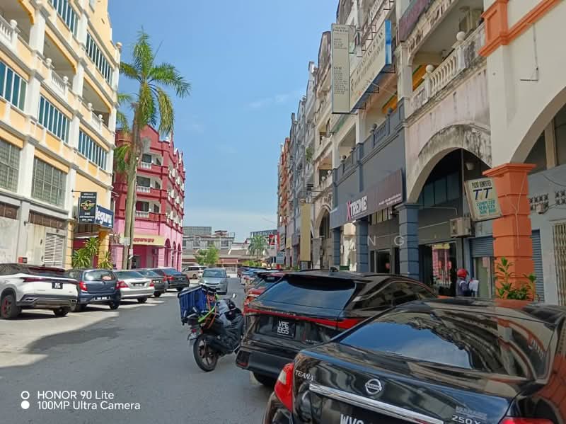 Shop for Sale in Klang (Selangor) - Teresa Teng - Exterior - PropertyGuru.com.my