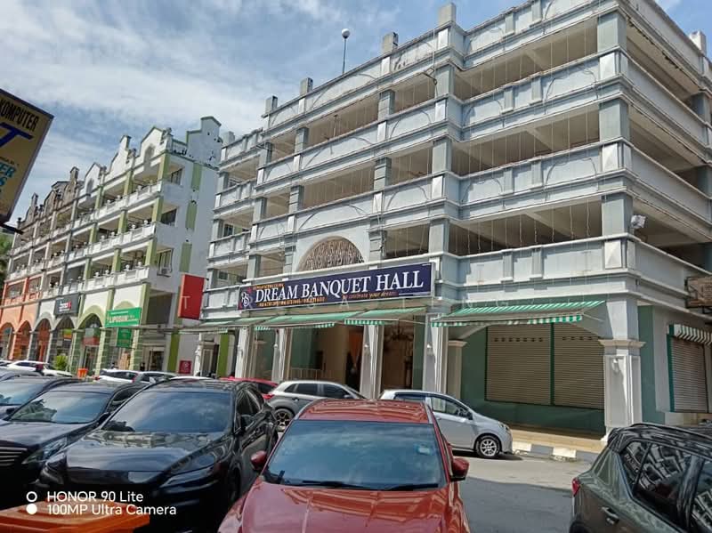 Shop for Sale in Klang (Selangor) - Teresa Teng - Exterior - PropertyGuru.com.my