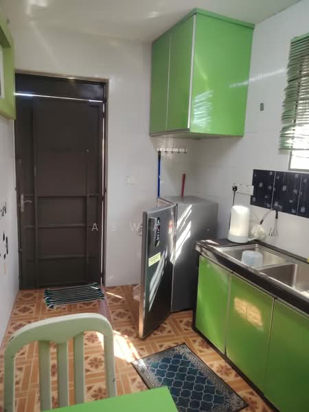 Taman Bandar Cassia, Batu Kawan untuk Untuk Dijual - RM 495,000, Feb 2026 - Kitchen - PropertyGuru.com.my