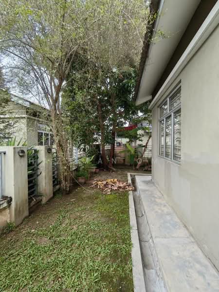 [Semi Detached - 32x70] 1-Storey SP9 (Type Magenta) Bandar Saujana Putra untuk Untuk Dijual - RM 435,000, Apr 2026 - Exterior - PropertyGuru.com.my