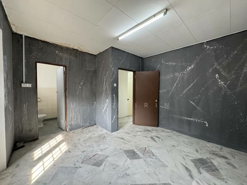 2-storey Terraced House for Sale in Taman Mega Jaya (Ampang) - M.J Zairin - Interior - PropertyGuru.com.my