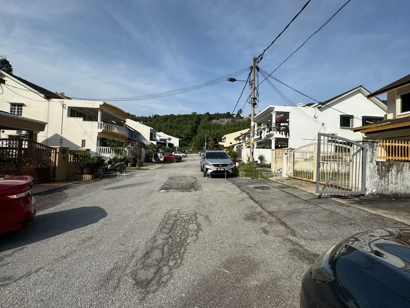 2-storey Terraced House for Sale in Taman Mega Jaya (Ampang) - M.J Zairin - Exterior - PropertyGuru.com.my