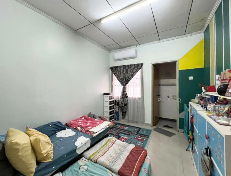 Taman Subang Murni untuk Untuk Dijual - RM 530,000, Mac 2026 - Bedroom - PropertyGuru.com.my