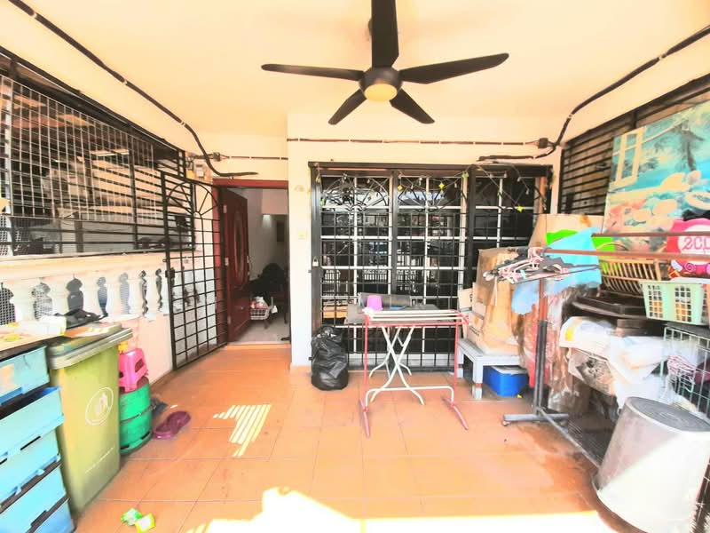 2-storey Terraced House for Sale in Taman Putra (Ampang) - M.J Zairin - Exterior - PropertyGuru.com.my