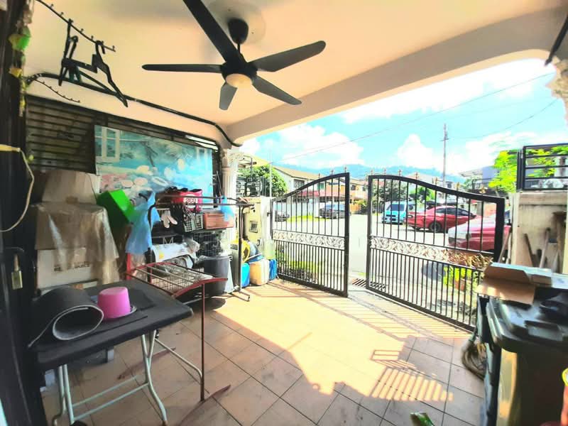 2-storey Terraced House for Sale in Taman Putra (Ampang) - M.J Zairin - Exterior - PropertyGuru.com.my