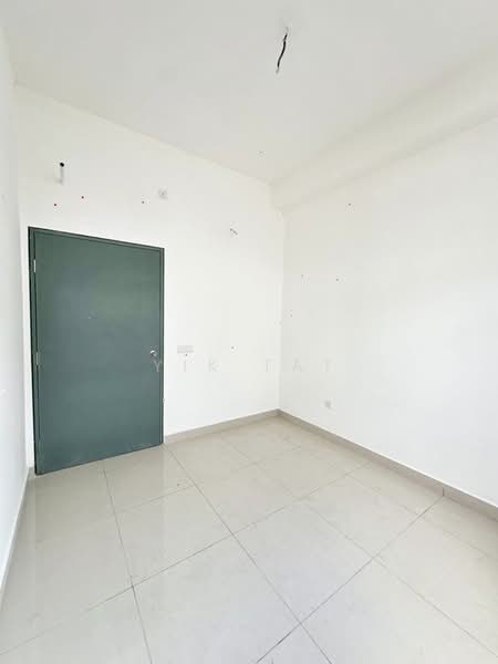 2-storey Terraced House for Sale in Bandar Baru Permas Jaya (Permas Jaya) - Yik Tat - PropertyGuru.com.my