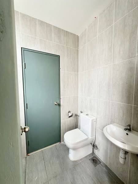 2-storey Terraced House for Sale in Bandar Baru Permas Jaya (Permas Jaya) - Yik Tat - PropertyGuru.com.my