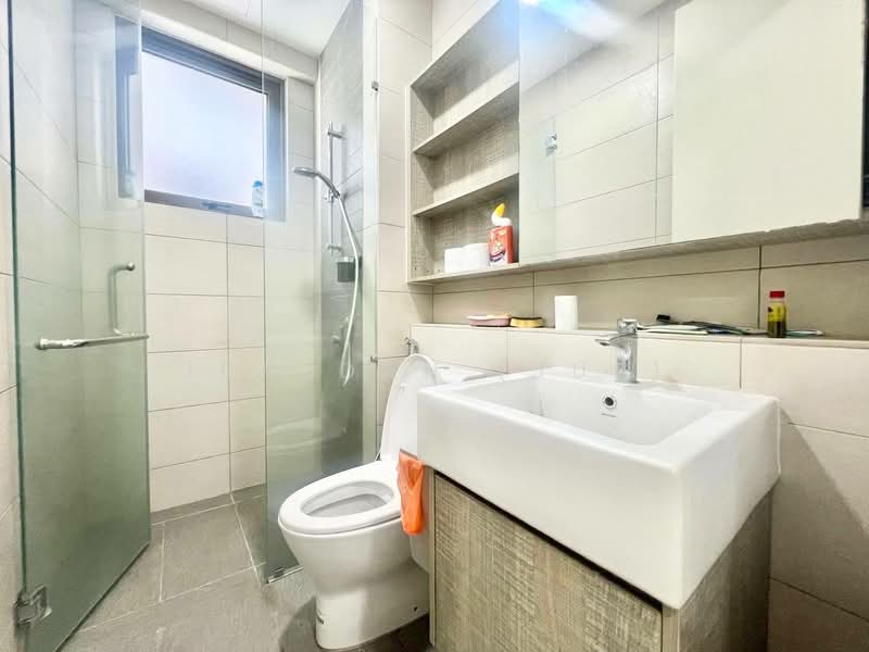 Condominium for Sale at Lake Point Residence - JUMIDAH (JUE) - Bathroom - PropertyGuru.com.my