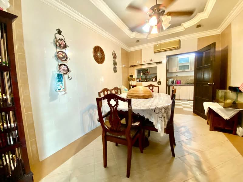 Semi-Detached House for Sale in Ampang Jaya (Ampang) - Firdaussazwan Mustafa - Dining Room - PropertyGuru.com.my
