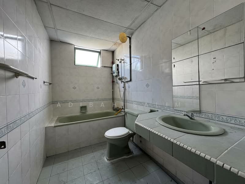 Condominium for Sale at Duta Ria - Adibah Salim - Bathroom - PropertyGuru.com.my