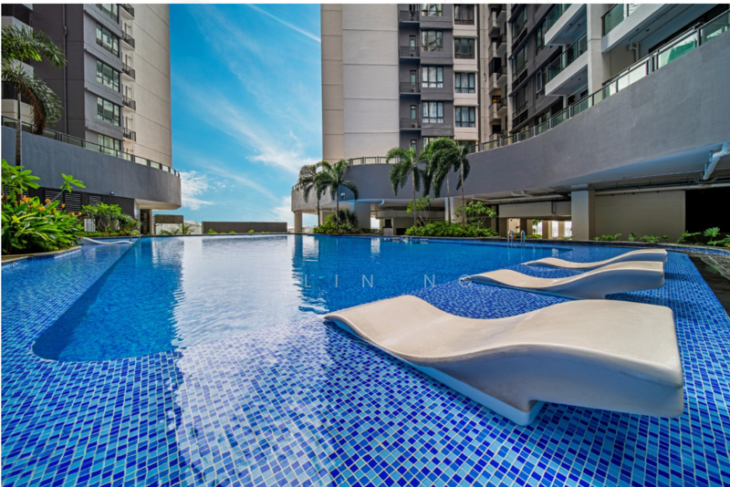 R&F Princess Cove Phase 2-Seine Region untuk Untuk Disewa - RM 2,500 /bulan, Feb 2026 - Pool - PropertyGuru.com.my