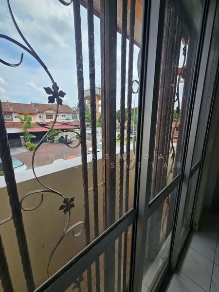 D'Melia Taman Bandar Senawang untuk Untuk Dijual - RM 395,000, Mac 2026 - Exterior - PropertyGuru.com.my
