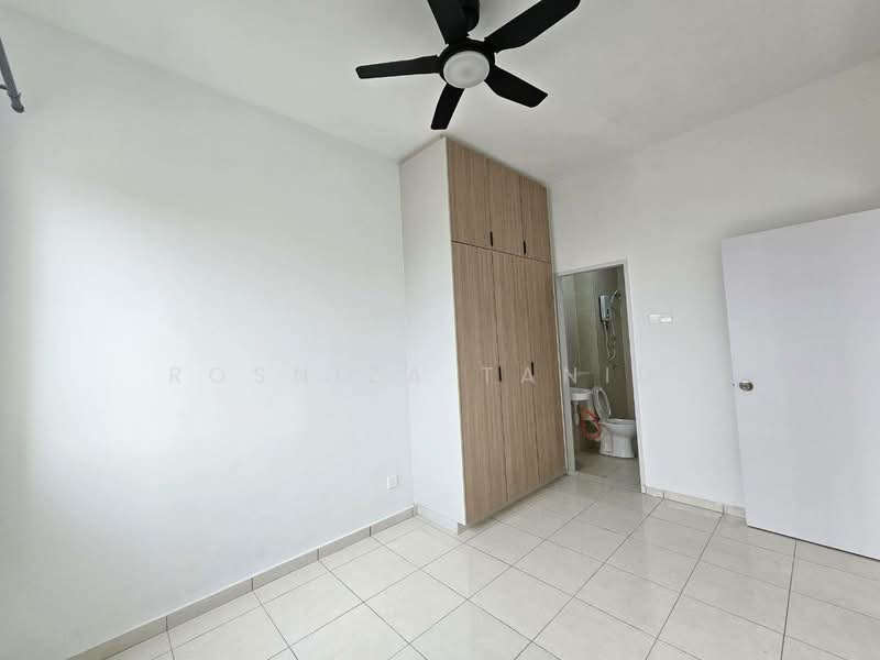 Residensi Adelia 3 untuk Untuk Disewa - RM 1,300 /bulan, Feb 2026 - Bedroom - PropertyGuru.com.my